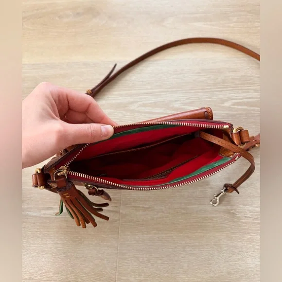 Dooney & Bourke Florentine Leather Crossbody Shoulder Bag Tan Brown Vacchetta - Picture 9 of 14